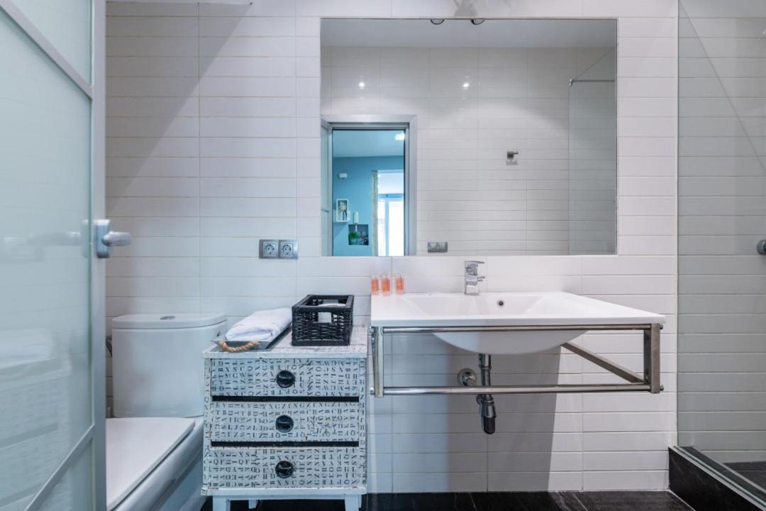 1 Bedroom 1 Bathroom Furnished - Sol - Downtown - Minty Stay Мадрид Екстер'єр фото